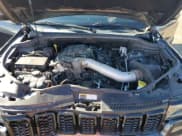 ✅ 2020 Jeep Grand Cherokee Altitude • VIN: 1C4RJFAG7LC225621 • Lot: 85780345. Wystawiony na Copart z przebiegiem 93 699 mil. Bezpłatny archiwum sprzedaży aukcyjnych z USA i szczegółowy raport historii pojazdu na DreamBid. Zdjęcie 11.