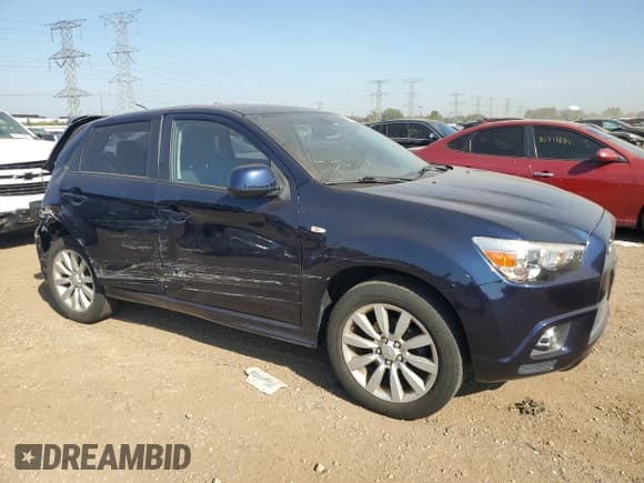 ✅ 2011 Mitsubishi Outlander SE • VIN: JA4AP4AU0BZ018550 • Лот: 81281985. Опубликован ранее на Copart с пробегом 104 838 миль. Бесплатный доступ к архиву аукционных продаж из США и подробный отчёт об истории автомобиля на DreamBid. Изображение 4.