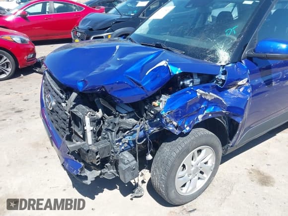 ✅ 2021 Hyundai Venue SE • VIN: KMHRB8A39MU125260 • Lot: 42171820. Listed on IAAI with 74,836 mi. Free auction sales archive from the USA and detailed vehicle history report at DreamBid. Image 6.