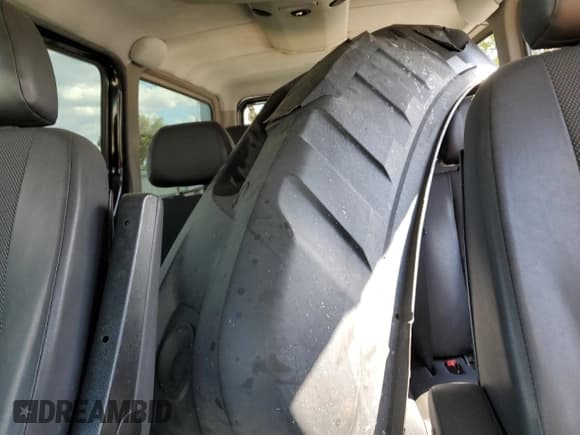 ✅ 2015 Mercedes-Benz Sprinter Passenger • VIN: WDZPE7DC8F5976066 • Лот: 74180994. Опубликован ранее на Copart с пробегом Не указан. Бесплатный доступ к архиву аукционных продаж из США и подробный отчёт об истории автомобиля на DreamBid. Изображение 10.