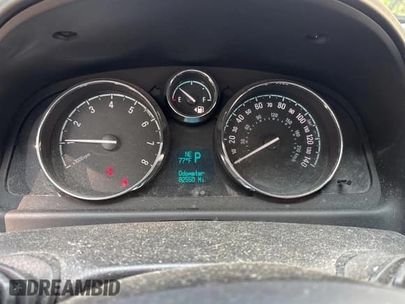 ✅ 2014 Chevrolet Captiva Sport LS • VIN: 3GNAL2EK4ES615675 • Lot: 59599885. Wystawiony na Copart z przebiegiem 82 550 mil. Bezpłatny archiwum sprzedaży aukcyjnych z USA i szczegółowy raport historii pojazdu na DreamBid. Zdjęcie 8.