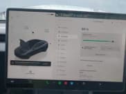 ✅ 2025 Tesla Model 3 Long Range • VIN: 5YJ3E1EA5SF911256 • Lot: 41509976. Wystawiony na IAAI z przebiegiem 1 806 mil. Bezpłatny archiwum sprzedaży aukcyjnych z USA i szczegółowy raport historii pojazdu na DreamBid. Zdjęcie 16.