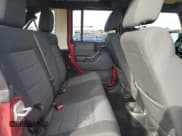 ✅ 2011 Jeep Wrangler Unlimited Sahara • VIN: 1J4BA5H18BL536996 • Lot: 84652075. Wystawiony na Copart z przebiegiem 101 545 mil. Bezpłatny archiwum sprzedaży aukcyjnych z USA i szczegółowy raport historii pojazdu na DreamBid. Zdjęcie 10.