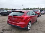 ✅ 2015 Ford Focus Titanium • VIN: 1FADP3N27FL297502 • Lot: 43729239. Wystawiony na IAAI z przebiegiem 102 008 mil. Bezpłatny archiwum sprzedaży aukcyjnych z USA i szczegółowy raport historii pojazdu na DreamBid. Zdjęcie 4.