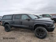 ✅ 2000 Dodge Dakota Sport • VIN: 1B7GG2AN1YS698330 • Lot: 43541235. Wystawiony na Copart z przebiegiem 160 505 mil. Bezpłatny archiwum sprzedaży aukcyjnych z USA i szczegółowy raport historii pojazdu na DreamBid. Zdjęcie 4.