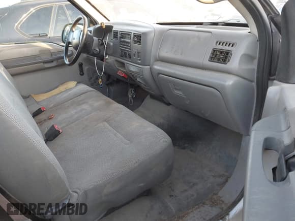 ✅ 2001 Ford F-250 XL • VIN: 3FTNF20L21MA48592 • Lot: 43746333. Listed on IAAI with 250,000 mi. Free auction sales archive from the USA and detailed vehicle history report at DreamBid. Image 5.