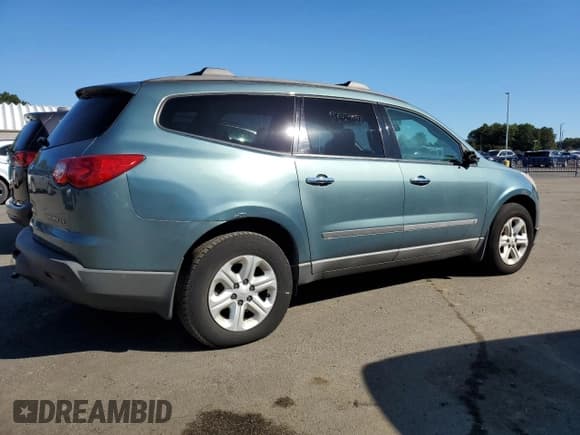 ✅ 2009 Chevrolet Traverse LS • VIN: 1GNEV13D89S142357 • Lot: 86122985. Wystawiony na Copart z przebiegiem 167 081 mil. Bezpłatny archiwum sprzedaży aukcyjnych z USA i szczegółowy raport historii pojazdu na DreamBid. Zdjęcie 3.