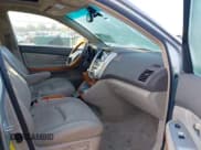 ✅ 2008 Lexus RX 350 • VIN: 2T2HK31U38C073649 • Lot: 43583248. Listed on IAAI with 151,975 mi. Free auction sales archive from the USA and detailed vehicle history report at DreamBid. Image 5.