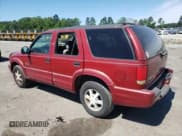 ✅ 1998 Oldsmobile Bravada • VIN: 1GHDT13W7W2717078 • Lot: 57893725. Listed on Copart with 231,961 mi. Free auction sales archive from the USA and detailed vehicle history report at DreamBid. Image 2.