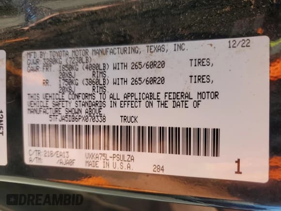 ✅ 2023 Toyota Tundra Limited • VIN: 5TFJA5DB6PX070338 • Lot: 71615865. Listed on Copart with 29,773 mi. Free auction sales archive from the USA and detailed vehicle history report at DreamBid. Image 12.