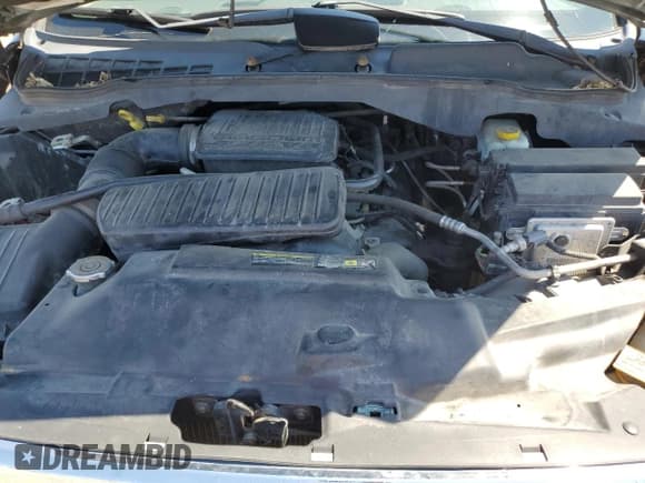 ✅ 2005 Dodge Durango SXT • VIN: 1D4HB38N95F624546 • Лот: 70493515. Опубликован ранее на Copart с пробегом 132 254 миль. Бесплатный доступ к архиву аукционных продаж из США и подробный отчёт об истории автомобиля на DreamBid. Изображение 12.