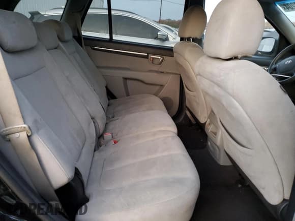 ✅ 2009 Hyundai Santa Fe GLS • VIN: 5NMSG73D79H297762 • Lot: 78078204. Listed on Copart with 172,841 mi. Free auction sales archive from the USA and detailed vehicle history report at DreamBid. Image 11.