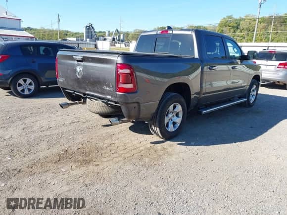 2019 Ram 1500 Big Horn с VIN 1C6SRFFT8KN737821, выставлен на аукционе IAAI как лот 43414268 с пробегом 76 450 миль миль и . История ставок и продаж доступна на DreamBid. Изображение 4.