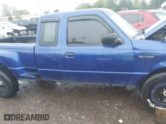 ✅ 2003 Ford Ranger XL Fleet • VIN: 1FTYR44V63PB06101 • Лот: 43376664. Опубликован ранее на IAAI с пробегом 140 299 миль. Бесплатный доступ к архиву аукционных продаж из США и подробный отчёт об истории автомобиля на DreamBid. Изображение 14.