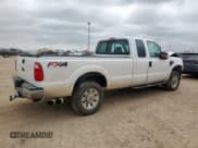 ✅ 2008 Ford F-250 XL • VIN: 1FTSX21R88EA38376 • Lot: 71072995. Listed on Copart with Not provided. Free auction sales archive from the USA and detailed vehicle history report at DreamBid. Image 3.