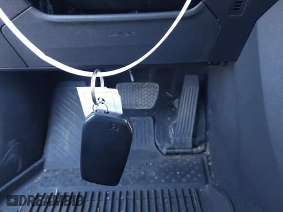 ✅ 2024 Toyota bZ4X XLE • VIN: JTMAAAAA4RA052656 • Лот: 43404984. Опубликован ранее на IAAI с пробегом 8 012 миль. Бесплатный доступ к архиву аукционных продаж из США и подробный отчёт об истории автомобиля на DreamBid. Изображение 11.