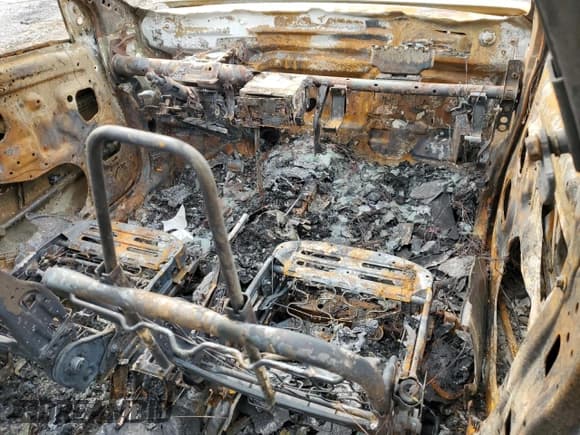 ✅ 2016 Mitsubishi Outlander SEL • VIN: JA4AR4AW9GZ026827 • Lot: 82723795. Listed on Copart with Not provided. Free auction sales archive from the USA and detailed vehicle history report at DreamBid. Image 8.