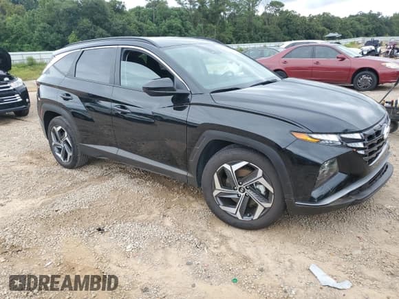 ✅ 2024 Hyundai Tucson SEL • VIN: 5NMJB3DE9RH420567 • Lot: 70760054. Wystawiony na Copart z przebiegiem 1 575 mil. Bezpłatny archiwum sprzedaży aukcyjnych z USA i szczegółowy raport historii pojazdu na DreamBid. Zdjęcie 4.