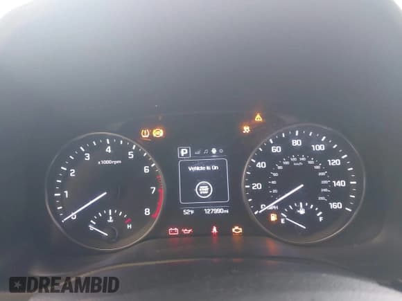 ✅ 2017 Hyundai Elantra Limited • VIN: 5NPD84LF8HH028614 • Lot: 41049522. Listed on IAAI with 127,990 mi. Free auction sales archive from the USA and detailed vehicle history report at DreamBid. Image 7.