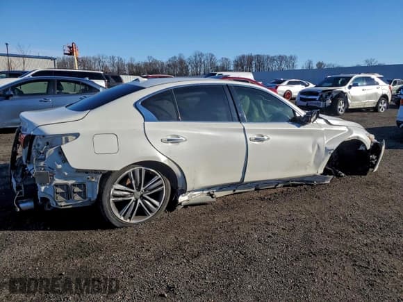✅ 2017 Infiniti Q50 Signature Edition • VIN: JN1EV7AR9HM836006 • Lot: 94568245. Listed on Copart with 63,152 mi. Free auction sales archive from the USA and detailed vehicle history report at DreamBid. Image 3.
