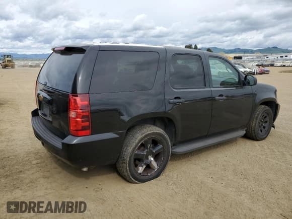 ✅ 2013 Chevrolet Tahoe Commercial • VIN: 1GNLC2E02DR267836 • Lot: 48020475. Wystawiony na Copart z przebiegiem 127 369 mil. Bezpłatny archiwum sprzedaży aukcyjnych z USA i szczegółowy raport historii pojazdu na DreamBid. Zdjęcie 3.