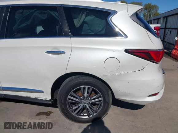 ✅ 2016 Infiniti QX60 • VIN: 5N1AL0MN8GC510649 • Lot: 43563046. Listed on IAAI with 201,726 mi. Free auction sales archive from the USA and detailed vehicle history report at DreamBid. Image 6.