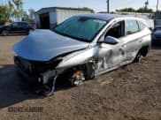 ✅ 2022 Hyundai Tucson SE • VIN: 5NMJACAE1NH027213 • Lot: 68421194. Wystawiony na Copart z przebiegiem 47 471 mil. Bezpłatny archiwum sprzedaży aukcyjnych z USA i szczegółowy raport historii pojazdu na DreamBid. Zdjęcie 1.