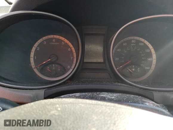 ✅ 2016 Hyundai Santa Fe • VIN: 5XYZU3LB4GG375338 • Лот: 81259263. Опубликован ранее на Copart с пробегом Не указан. Бесплатный доступ к архиву аукционных продаж из США и подробный отчёт об истории автомобиля на DreamBid. Изображение 9.