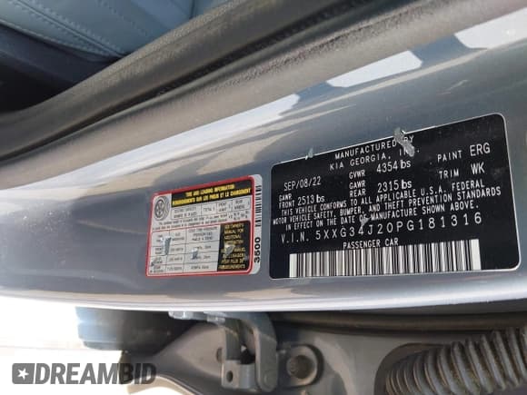 ✅ 2023 Kia K5 EX • VIN: 5XXG34J20PG181316 • Lot: 42784940. Wystawiony na IAAI z przebiegiem 82 833 mil. Bezpłatny archiwum sprzedaży aukcyjnych z USA i szczegółowy raport historii pojazdu na DreamBid. Zdjęcie 9.