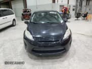 ✅ 2013 Ford Fiesta S • VIN: 3FADP4AJ5DM107100 • Lot: 85511955. Wystawiony na Copart z przebiegiem 194 329 mil. Bezpłatny archiwum sprzedaży aukcyjnych z USA i szczegółowy raport historii pojazdu na DreamBid. Zdjęcie 5.