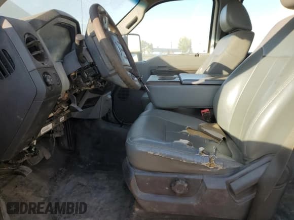 ✅ 2012 Ford F-350 XL • VIN: 1FT8W3B60CEB02104 • Lot: 71123995. Listed on Copart with 277,935 mi. Free auction sales archive from the USA and detailed vehicle history report at DreamBid. Image 7.