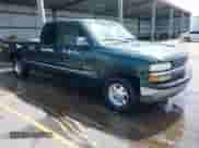 2002 Chevrolet Silverado 1500 with VIN 1GCEC19V32E254504, listed as a IAAI auction lot 42530534 with 403,239 mi miles and . Bid and sale history available at DreamBid. Image 1.