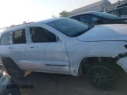 ✅ 2018 Jeep Grand Cherokee Altitude • VIN: 1C4RJEAG8JC438567 • Lot: 43168970. Listed on IAAI with 72,067 mi. Free auction sales archive from the USA and detailed vehicle history report at DreamBid. Image 14.