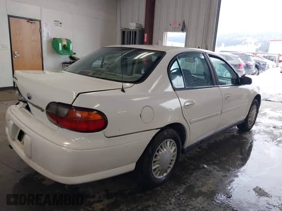 2002 Chevrolet Malibu z VIN 1G1ND52J42M623395, wystawiony jako IAAI lot #41609002 z przebiegiem 197 572 mil mil oraz . Historia ofert i sprzedaży dostępna na DreamBid. Obrazek 4.