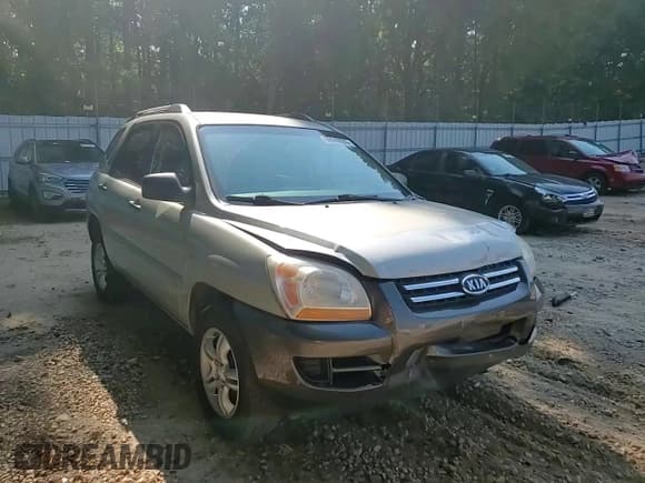 ✅ 2008 Kia Sportage LX • VIN: KNDJF723987507503 • Lot: 69040095. Listed on Copart with 164,137 mi. Free auction sales archive from the USA and detailed vehicle history report at DreamBid. Image 14.