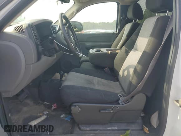 ✅ 2009 Chevrolet Silverado 1500 Work Truck • VIN: 1GCEK14C49Z282050 • Lot: 60484565. Listed on Copart with 153,149 mi. Free auction sales archive from the USA and detailed vehicle history report at DreamBid. Image 7.