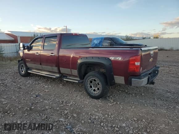 ✅ 2008 Chevrolet Silverado 2500HD 1LT • VIN: 1GCHK23K68F206423 • Лот: 90582485. Опубликован ранее на Copart с пробегом 188 226 миль. Бесплатный доступ к архиву аукционных продаж из США и подробный отчёт об истории автомобиля на DreamBid. Изображение 2.
