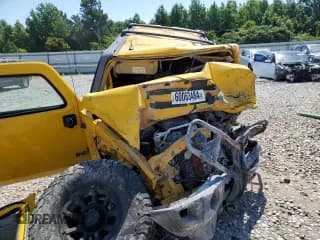 ✅ 2006 Hummer H3 • VIN: 5GTDN136668205415 • Lot: 60063484. Wystawiony na Copart z przebiegiem Nie podano. Bezpłatny archiwum sprzedaży aukcyjnych z USA i szczegółowy raport historii pojazdu na DreamBid. Zdjęcie 5.