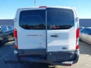 ✅ 2016 Ford Transit Cargo • VIN: 1FTYE9ZM5GKA61096 • Lot: 43857358. Wystawiony na IAAI z przebiegiem 216 016 mil. Bezpłatny archiwum sprzedaży aukcyjnych z USA i szczegółowy raport historii pojazdu na DreamBid. Zdjęcie 16.