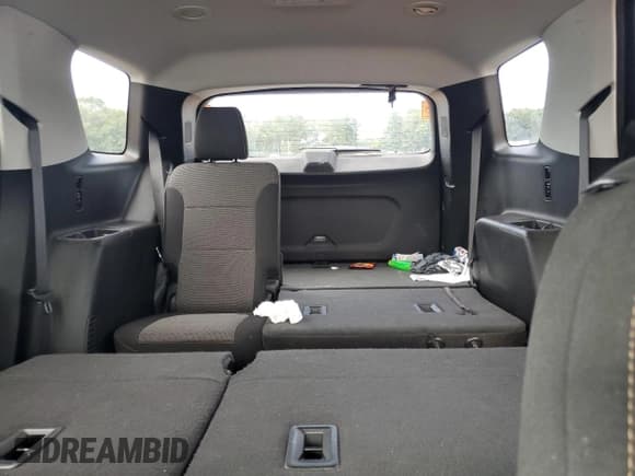 ✅ 2018 Chevrolet Traverse LT Cloth • VIN: 1GNERGKW0JJ168665 • Lot: 81466365. Wystawiony na Copart z przebiegiem Nie podano. Bezpłatny archiwum sprzedaży aukcyjnych z USA i szczegółowy raport historii pojazdu na DreamBid. Zdjęcie 10.