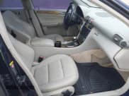 ✅ 2007 Mercedes-Benz C 230 Sport • VIN: WDBRF52H07F921534 • Lot: 43333016. Listed on IAAI with 197,359 mi. Free auction sales archive from the USA and detailed vehicle history report at DreamBid. Image 5.