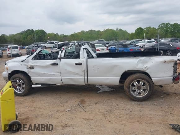 ✅ 2009 Dodge 2500 SLT • VIN: 3D7KS28T49G563144 • Лот: 41986413. Опубликован ранее на IAAI с пробегом 214 762 миль. Бесплатный доступ к архиву аукционных продаж из США и подробный отчёт об истории автомобиля на DreamBid. Изображение 13.