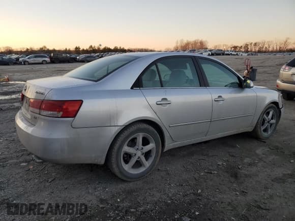 ✅ 2007 Hyundai Sonata SE • VIN: 5NPEU46FX7H215914 • Лот: 43262195. Опубликован ранее на Copart с пробегом 140 876 миль. Бесплатный доступ к архиву аукционных продаж из США и подробный отчёт об истории автомобиля на DreamBid. Изображение 3.