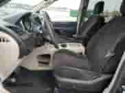 2012 Dodge Grand Caravan SXT z VIN 2C4RDGCG4CR295109, wystawiony jako Copart lot #71798585 z przebiegiem 84 778 mil mil oraz Szkoda całkowita • Salvage title. Historia ofert i sprzedaży dostępna na DreamBid. Obrazek 7.