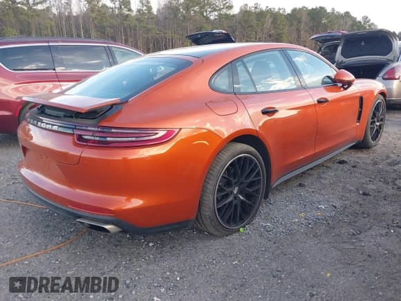 ✅ 2020 Porsche Panamera • VIN: WP0AA2A72LL102430 • Lot: 41729836. Listed on IAAI with 53,552 mi. Free auction sales archive from the USA and detailed vehicle history report at DreamBid. Image 4.