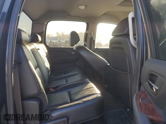 ✅ 2009 Chevrolet Silverado 1500 • VIN: 2GCEK333391102692 • Лот: 78617384. Опубликован ранее на Copart с пробегом 188 620 миль. Бесплатный доступ к архиву аукционных продаж из США и подробный отчёт об истории автомобиля на DreamBid. Изображение 10.