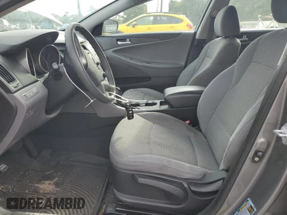 ✅ 2011 Hyundai Sonata GLS • VIN: 5NPEB4AC4BH243364 • Lot: 70575114. Listed on Copart with 130,588 mi. Free auction sales archive from the USA and detailed vehicle history report at DreamBid. Image 7.