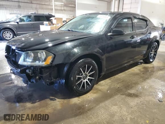 ✅ 2010 Dodge Avenger SXT • VIN: 1B3CC4FB7AN113650 • Лот: 43816505. Опубликован ранее на Copart с пробегом 166 446 миль. Бесплатный доступ к архиву аукционных продаж из США и подробный отчёт об истории автомобиля на DreamBid. Изображение 1.