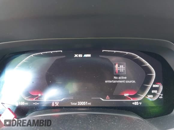 ✅ 2021 BMW X6 M • VIN: 5YMCY0C01M9E88629 • Lot: 42469329. Wystawiony na IAAI z przebiegiem 33 051 mil. Bezpłatny archiwum sprzedaży aukcyjnych z USA i szczegółowy raport historii pojazdu na DreamBid. Zdjęcie 7.