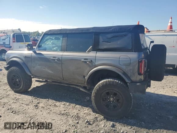 ✅ 2021 Ford Bronco Outer Banks • VIN: 1FMDE5DHXMLA63588 • Lot: 85293735. Listed on Copart with 39,070 mi. Free auction sales archive from the USA and detailed vehicle history report at DreamBid. Image 2.